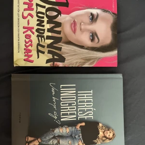 Böcker - Säljer dom här böckern är i ganska ba skick! 55 kr styck❤️ skriv om ni har några frågor🌸
