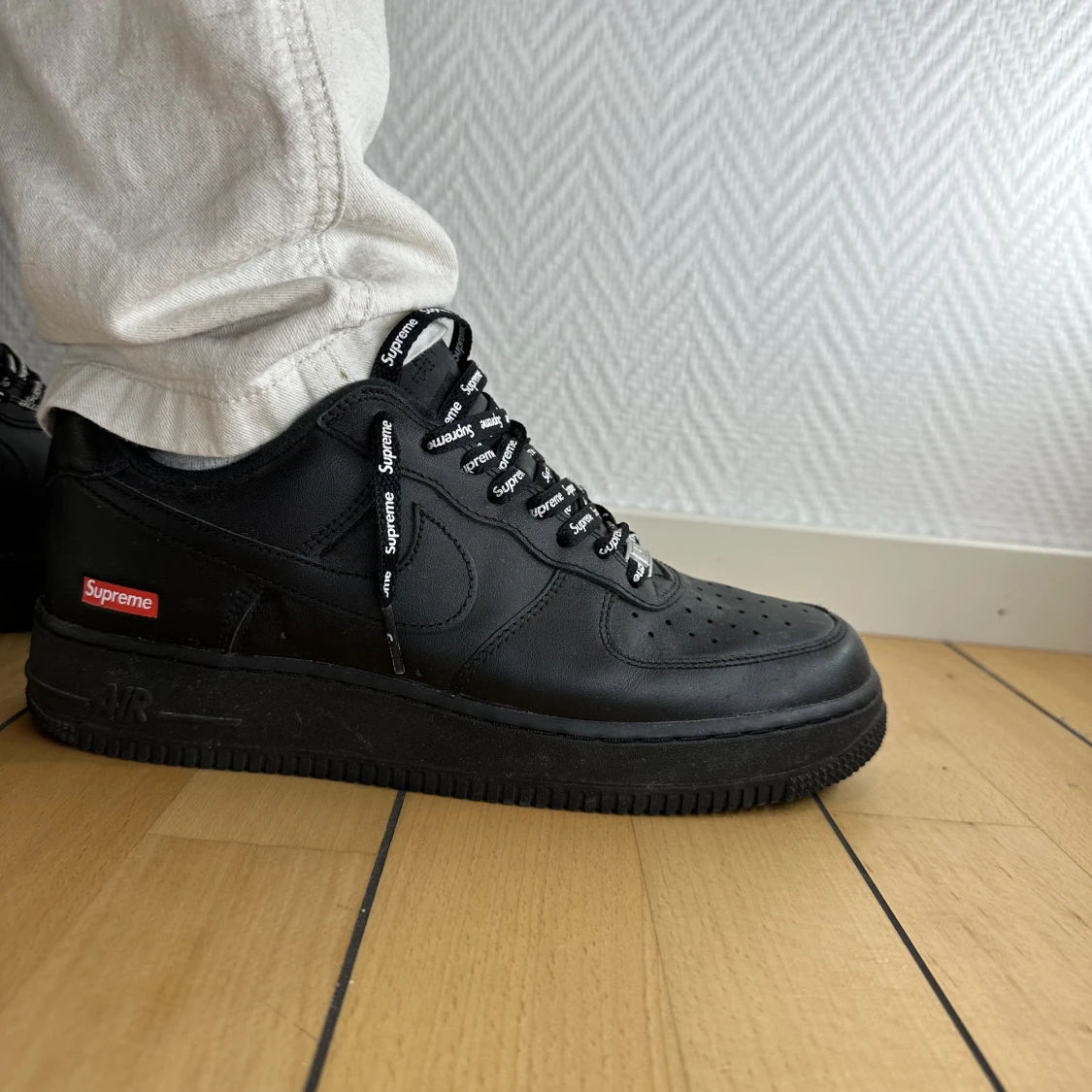 air force 1 supreme