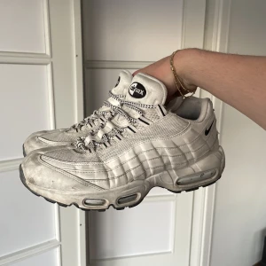 Vit airmax 95 - Perfekt för sommaren