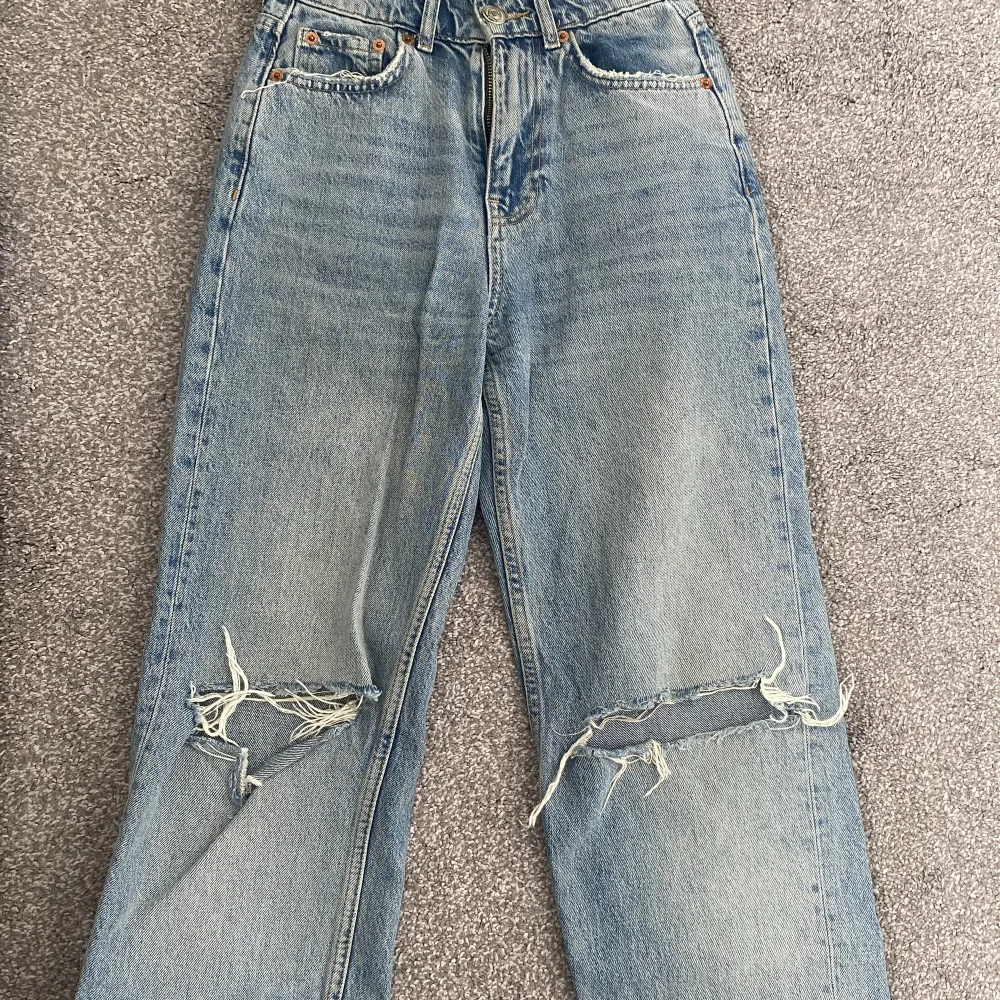 Hej säljer dessa jeans från Gina tricot, petite. Jeans & Byxor.