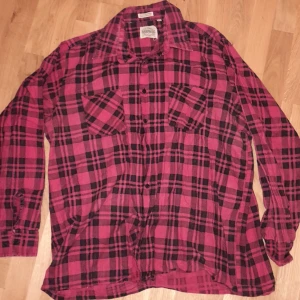 Lumbetjack skjorta - skjorta i prima skick