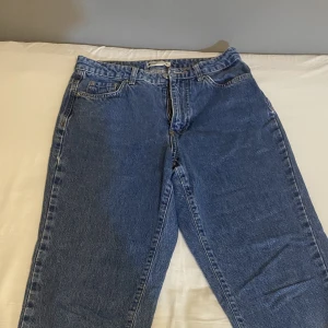 Gina Tricot jeans  - Bra skick+ passar till XS