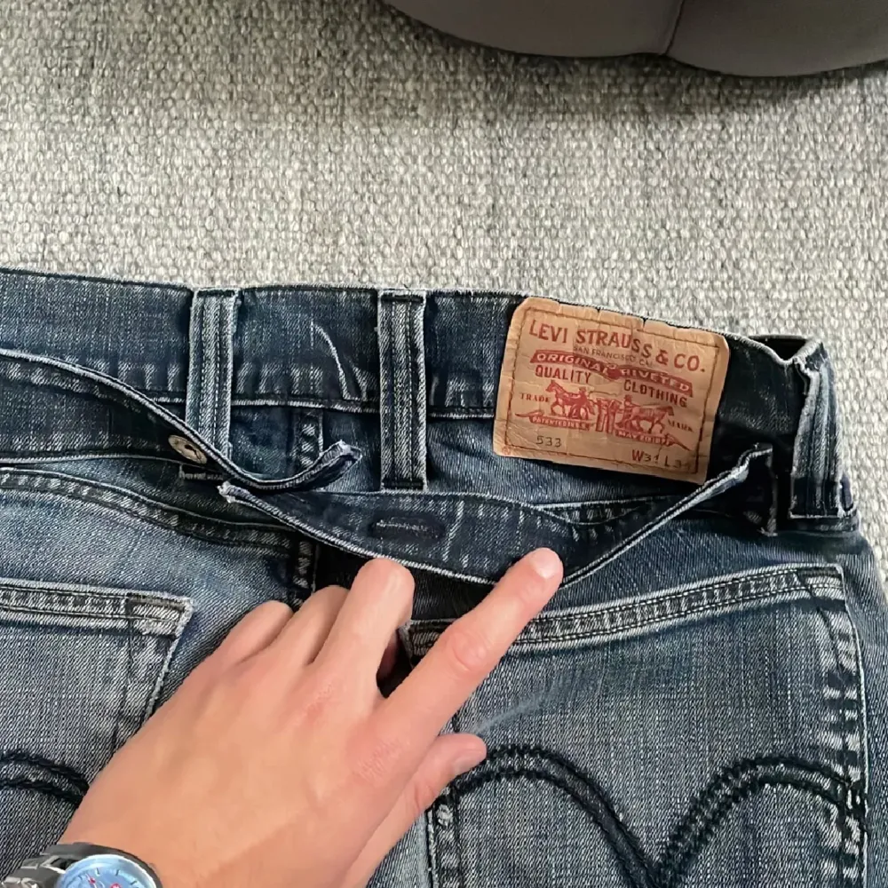 Levis 533 jeans storlek 31/34 . Jeans & Byxor.