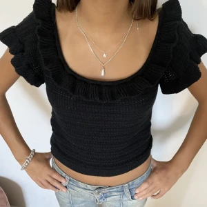 Hm tröja - Säljer nu min fina tröja från hm då den inte används längre❤️ lånad bild