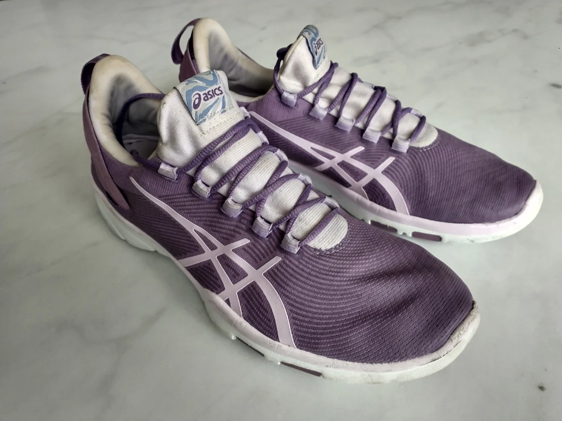 Asics Gel-Fit Sana - Storlek 41,5