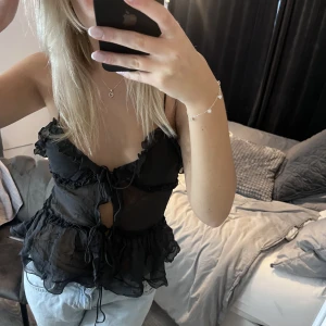 Zara topp  - Kontakta mig vid intresse:)