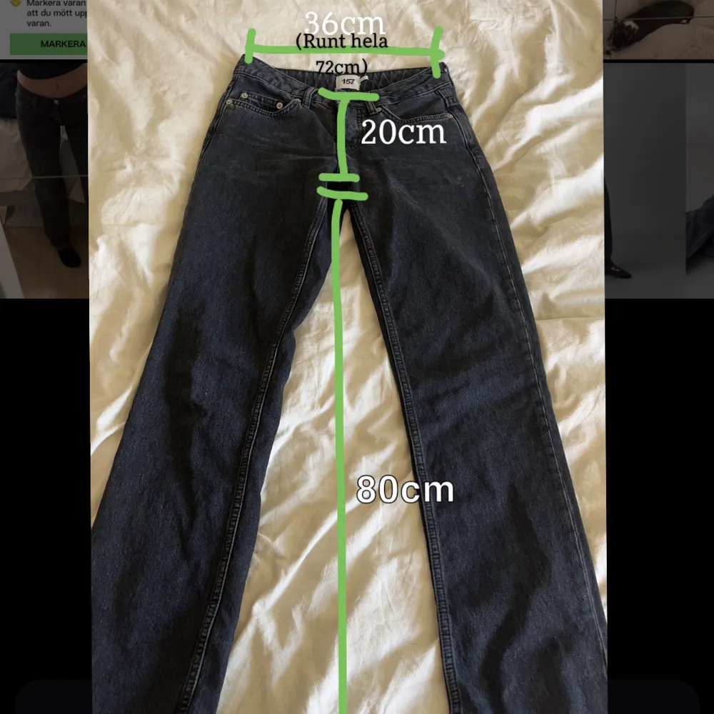Icon jeans från lager 157, knappt använda o ser helt nya ut. Inrebensmått är 80cm o midjemått är 72cm🫶🏼🫶🏼. Jeans & Byxor.