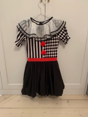 Clowndräkt - Clowndräkt från H&M 