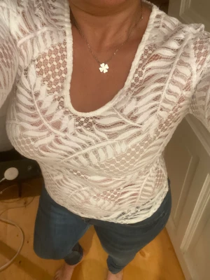 Spetstop - Långärmad spetstop st s/m