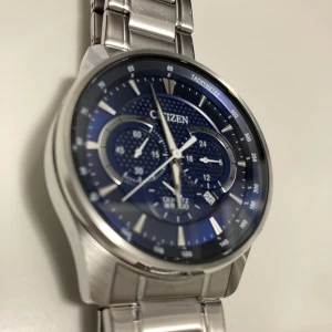 Citizen - Elegant klocka som funkar felfritt 