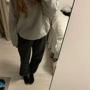 Brandy Melville mjukisbyxor  - Mjukisbyxor från brandy Melville, supersköna men använder tyvärr inte 🫶