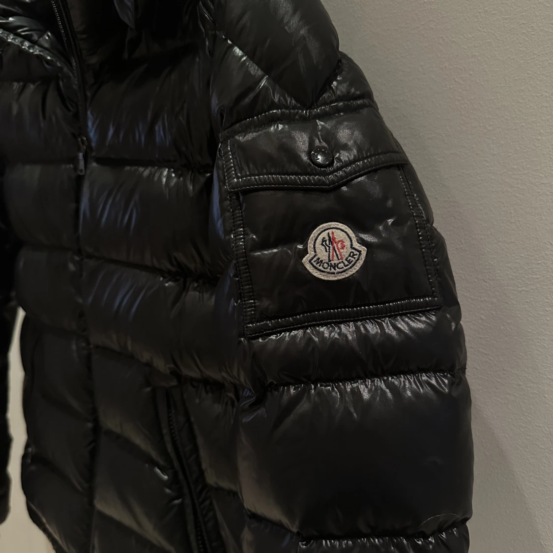 Moncler jacka  - 90