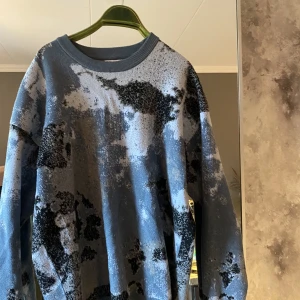 Tröja  - Från Zara knappt använd ny pris 500