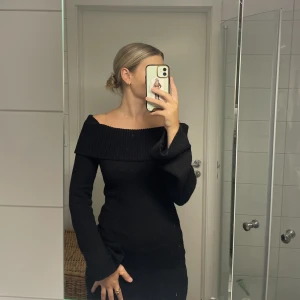 Stickad klänning NAKD - Strl XS från NAKD