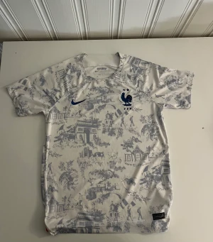 Frankrike fotbollströja - Frankrike away 2022/2023 Storlek S