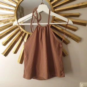 topp - oanvänd topp fråm bikbok 