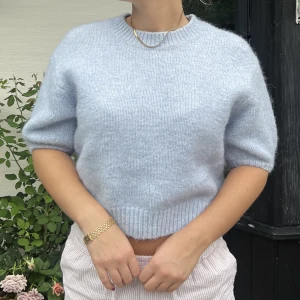 Blå tröja - Söt tröja från Zara, aldrig använd. 