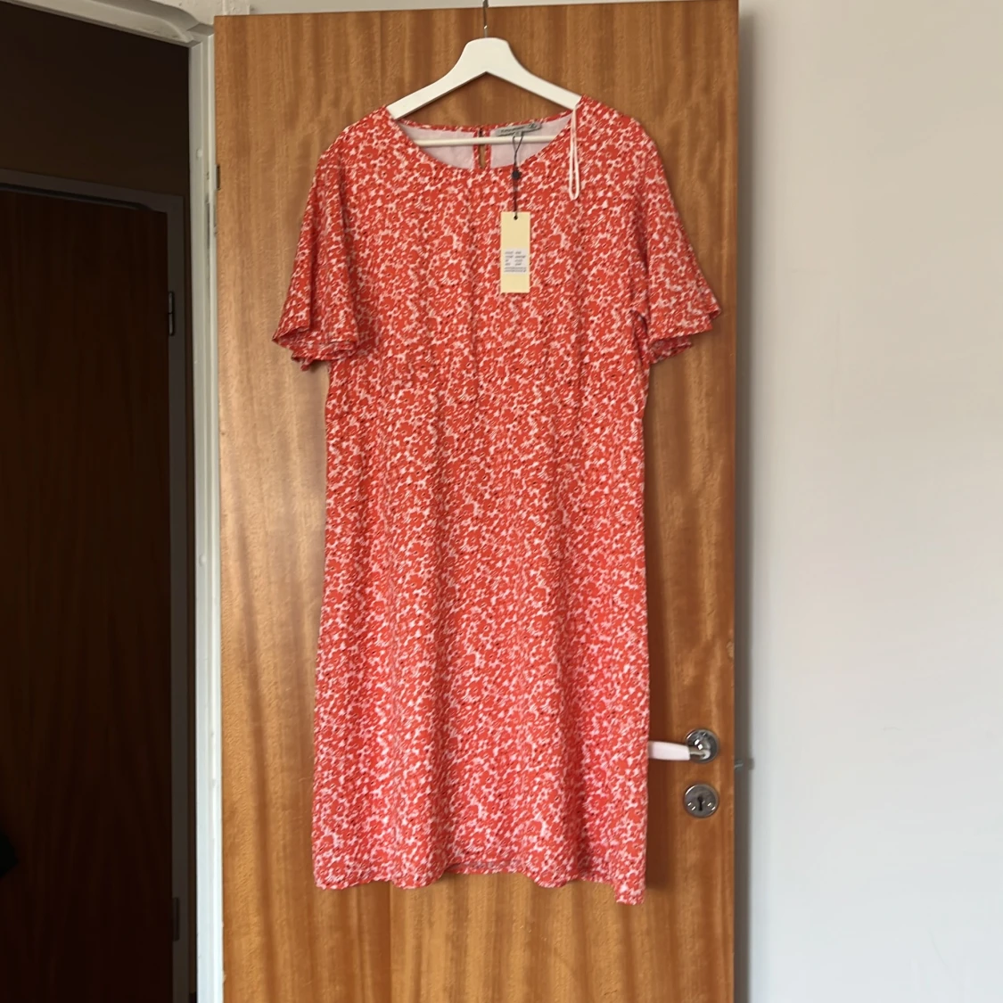 Blommig klänning från Flash women