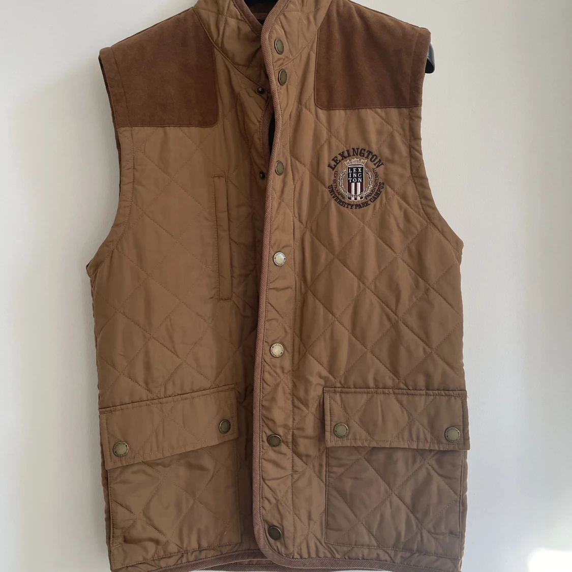 LEXINGTON VÄST storlek S