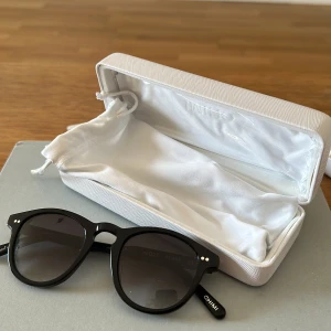 Chimis 002 Svart - Utmärkt skick. Använda 1 gång. 