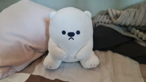 Kawaii Isbjörn Plushie ♡ - Gullig isbjörn plushie!! Så sjukt mjuk och gosig att man dör. Perfekt skick! Är en QQ maskot :3