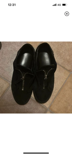 Arigatos  - Min gamla arigatos tröttnar på dom och behöver ett nytt hem. Inga returer. SNABBA AFFÄRER 