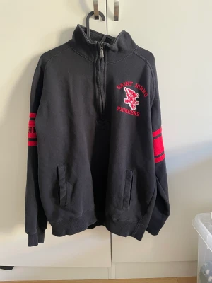 Vintage Champion Zip - Vintage Champion Zip, Saint John’s Pioneers. Mycket bra skick