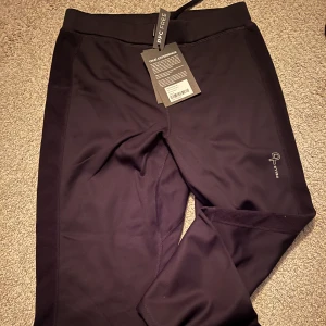 Träningsbyxor Tights  - Träningsbyxor Thights lite varmare perfekt för utomhusbruk höst/vinter 