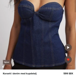 Jeanstopp  - Jeanstopp från NA-KD säljes då den inte används. Endast testad alltså helt ny. Storlek 36. Nypris 599kr. 
