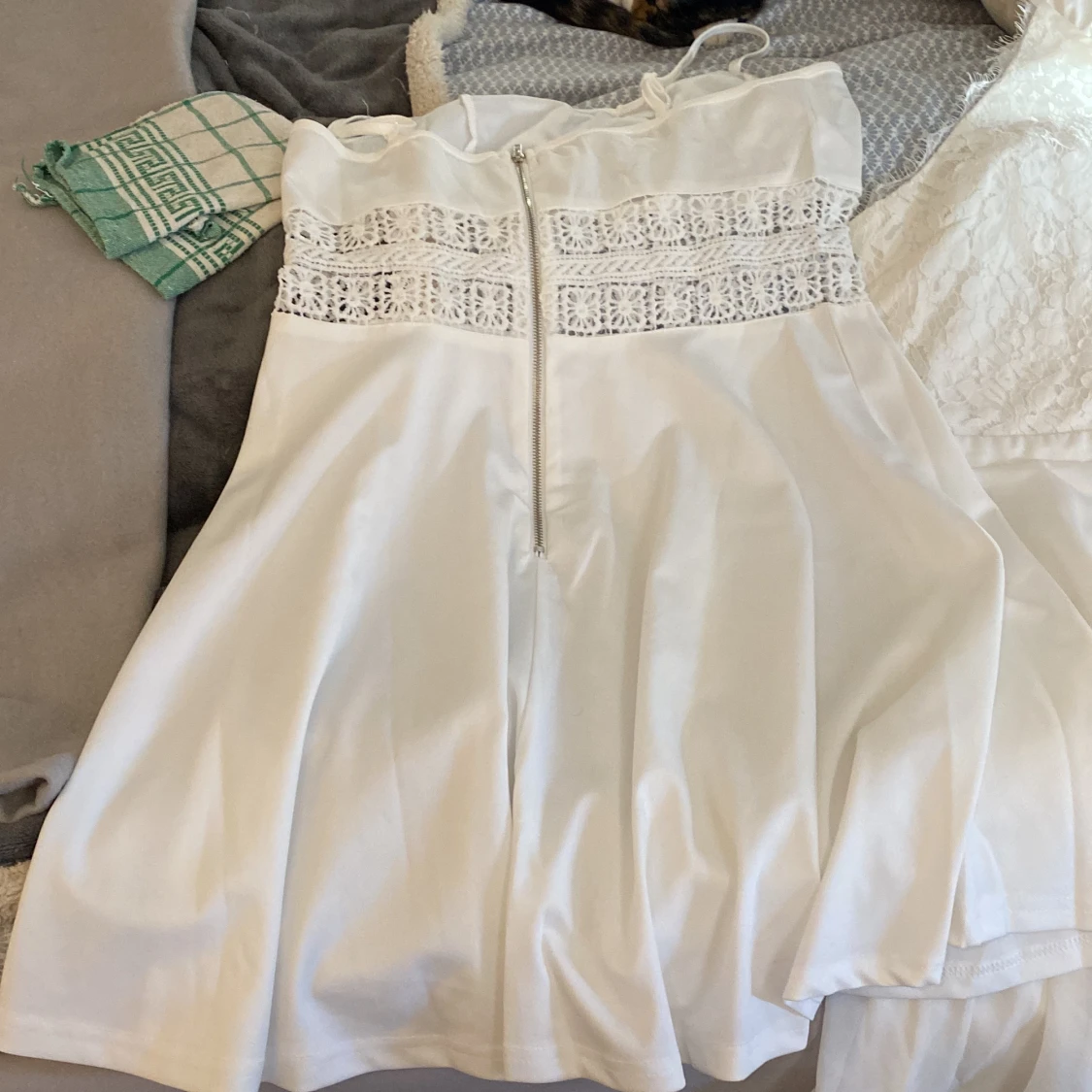 Enkel studentklänning  - 90