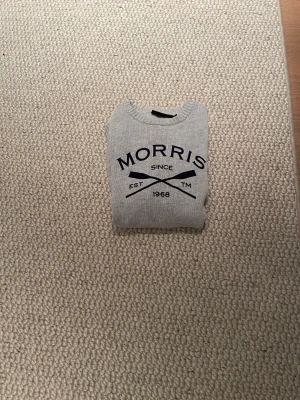 Morris  - Säljer min stickade morris tröja som är i ett bra skick.