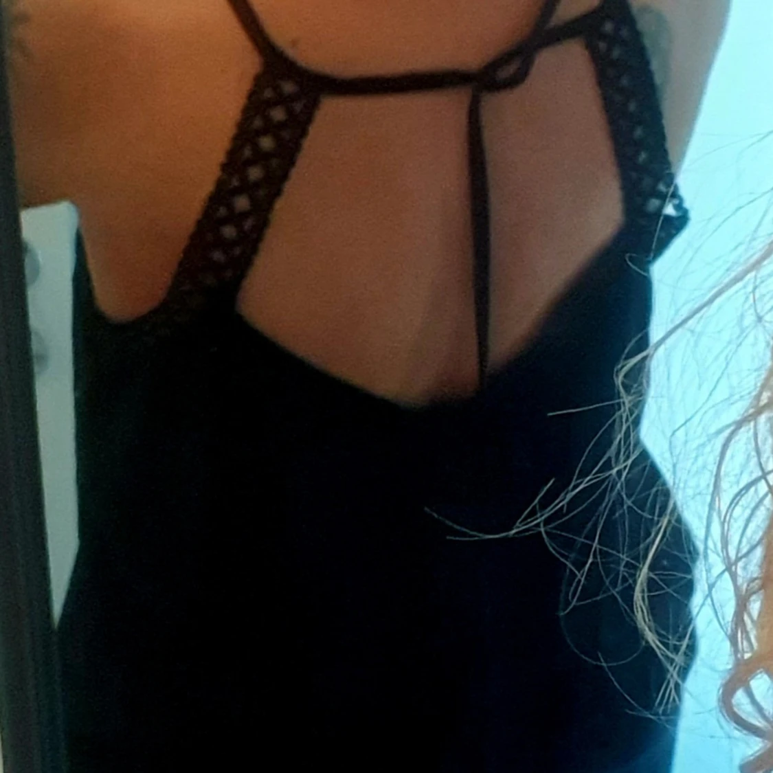 Svart linne strl M-L - 91