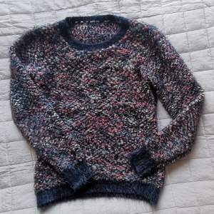 Brave soul sweater in multicolor with dark blue trims. Very soft and cozy! Good condition.  Size S/12/38 (fits S-M). 