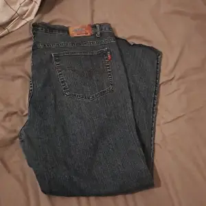 Ganska baggy re&x jeans