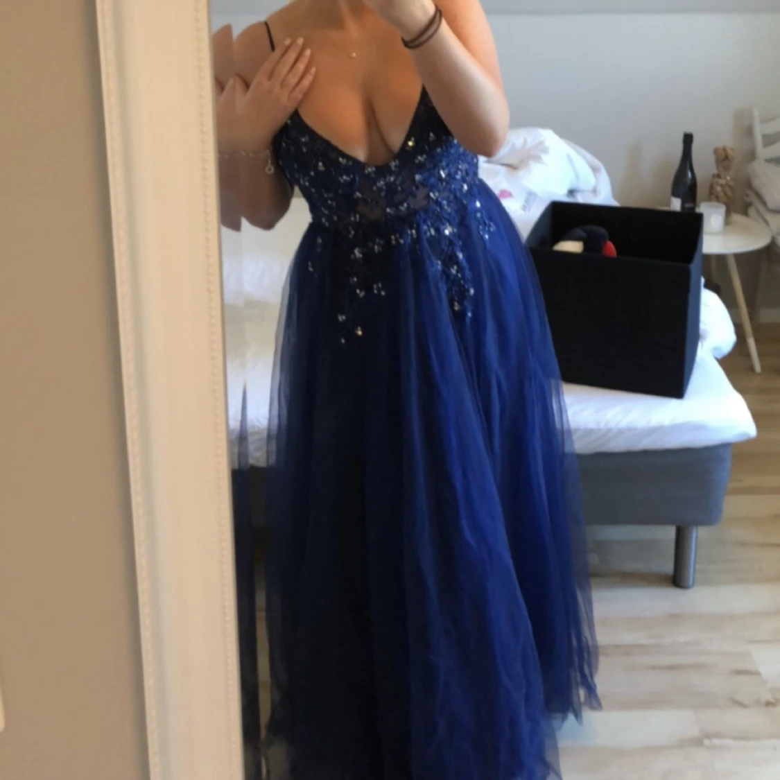 Marinblå balklänning