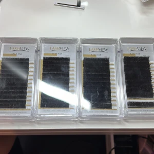 Volymfransar - Easy fanning - superlätt att göra knippen med!! Fyra askar för 300kr (säljs tillsammans)