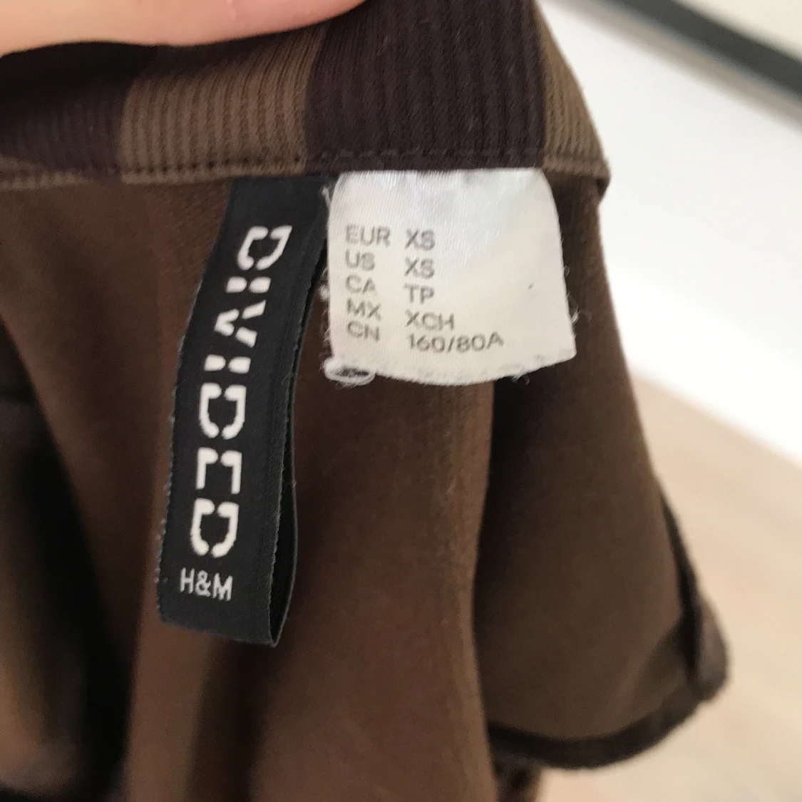 Rutig tröja brun/svart