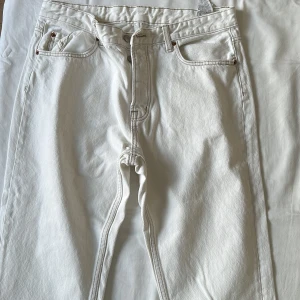 Vita jeans loose - Vita jeans loose fit storlek 44 men passar 32W 34L