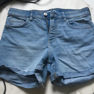 Jeans shorts  - Jeans shorts perfekta för sommaren