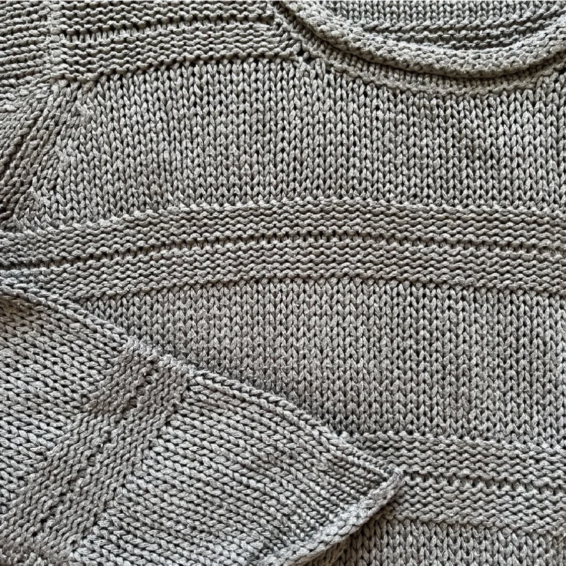 brun stickad tröja - 90