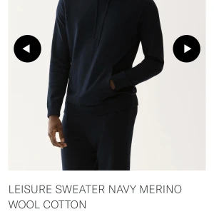 Rose & bron  - Hej säljer nu min fina hoodie från rose & Born köpt för 3500 mitt pris 1200 