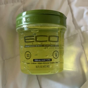 ECO styling gel  - Det är inte använd och är helt ny super bra gelé till håret 