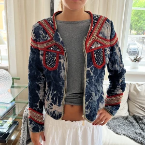 Jacka!! - Så snygg och cool jacka!!