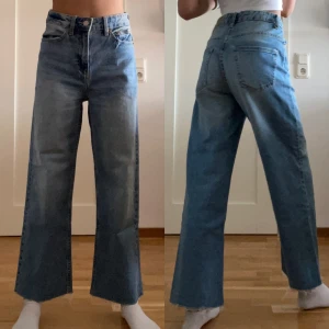 vida högmidjade jeans  - högmidjade jeans ifrån lager 157 i storlek XS