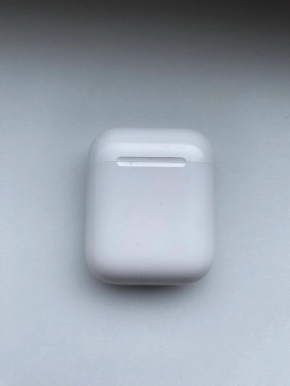 AirPods skall