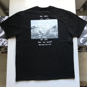 Polar skate co Tshirt  - Helt ny, aldrig använd. 10/10