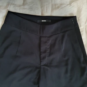 Kostymbyxor - Lösa kostymbyxor 