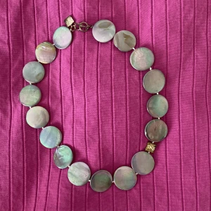 Halsband från Snö - Halsband från Snö. Oanvänt, börjat rosta lite men går att göra rent.