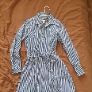 Holly Whyte Dress - Great condition 👏  Lovely dress 👗  Size 36