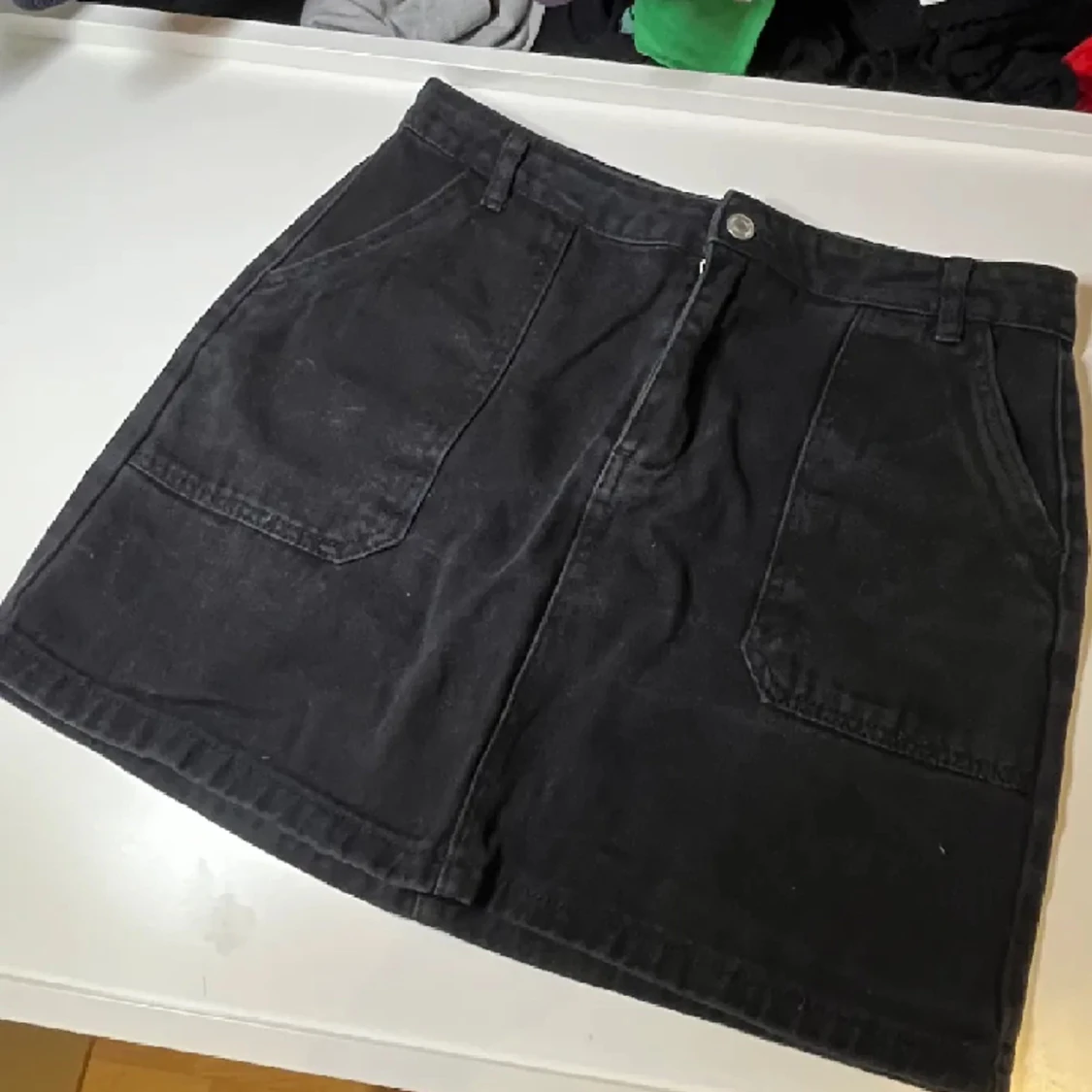 Svart jeans kjol - 90